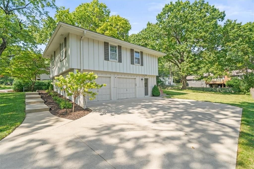 8101 Rosewood Drive — photo 6
