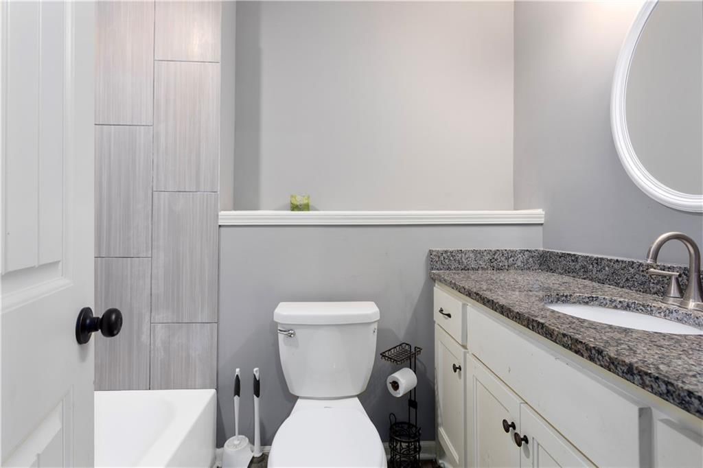 4321 N Jackson Avenue — photo 23