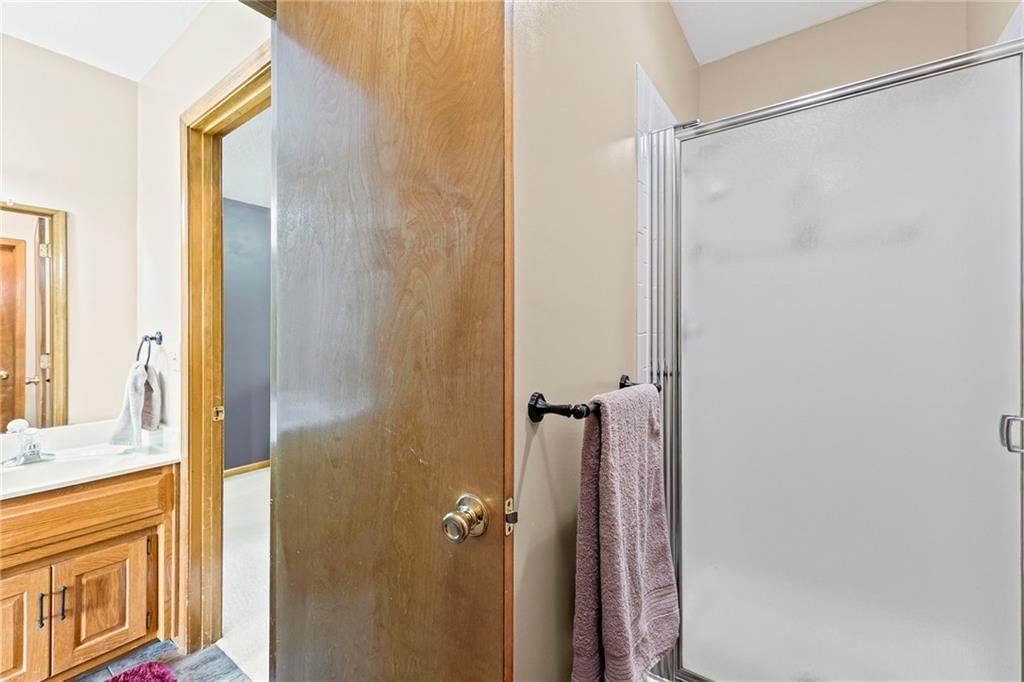 2340 Twin Oaks Drive — photo 25