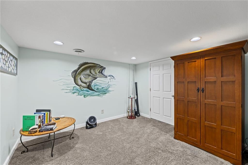 2340 Twin Oaks Drive — photo 36