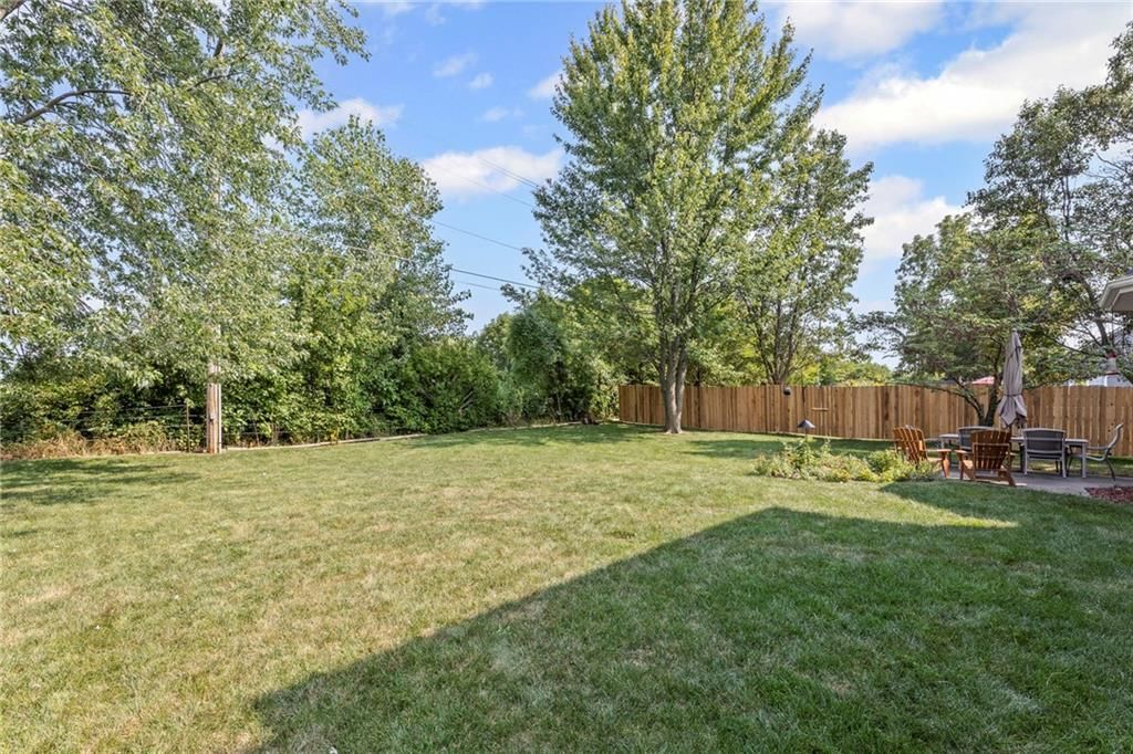 2340 Twin Oaks Drive — photo 42