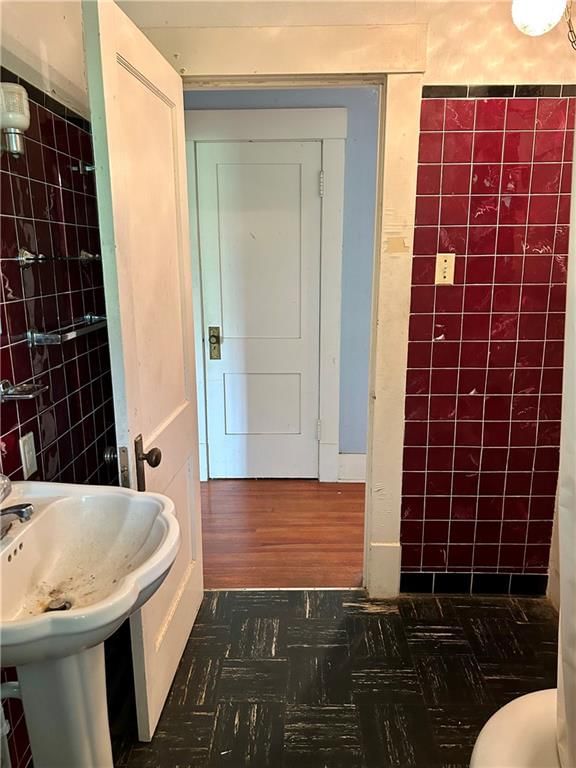 621 W Laurel Street — photo 14