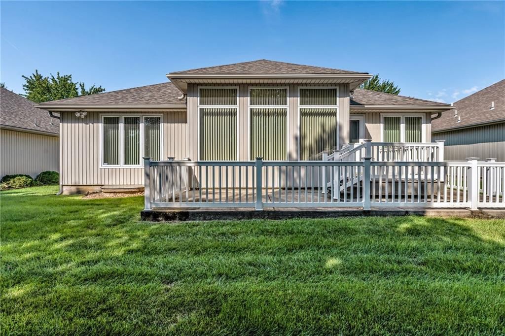 3413 S Victoria Drive — photo 22