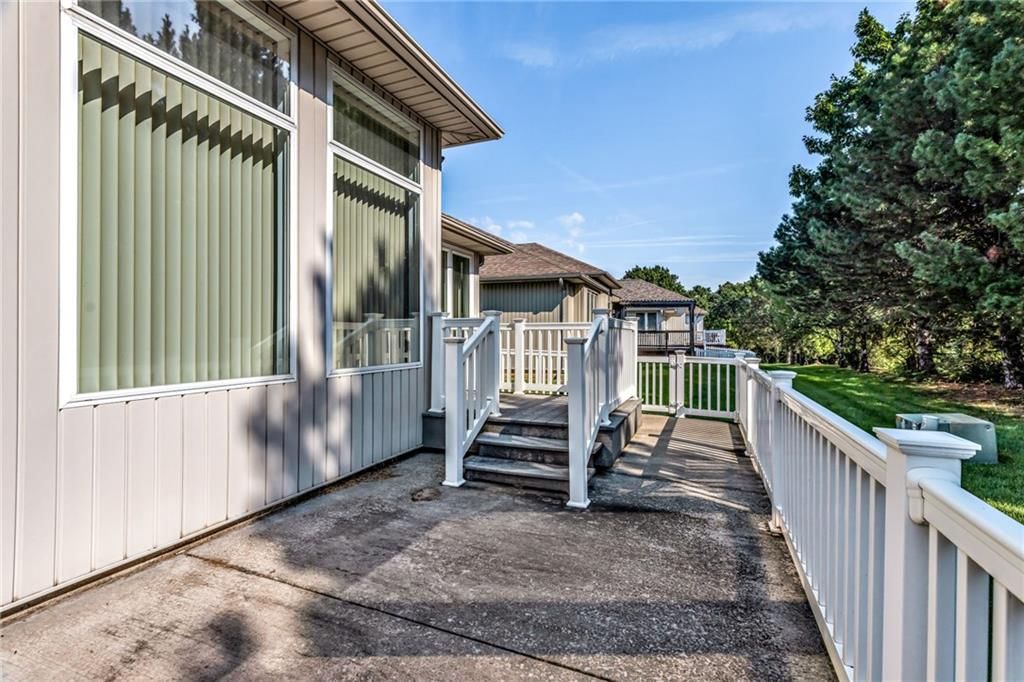 3413 S Victoria Drive — photo 24