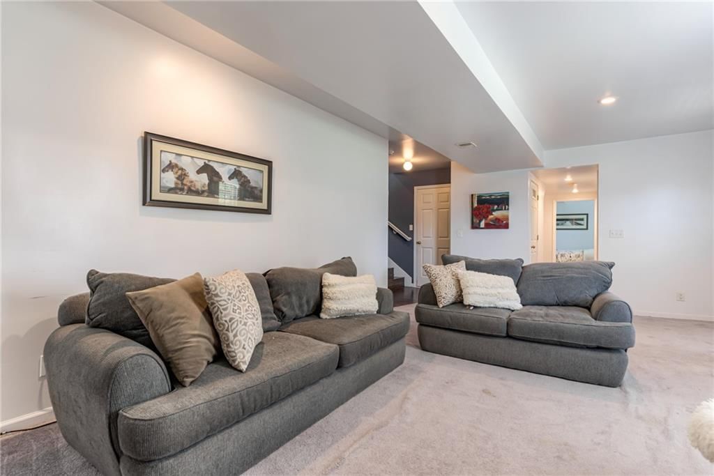 679 S Sumac Street — photo 23
