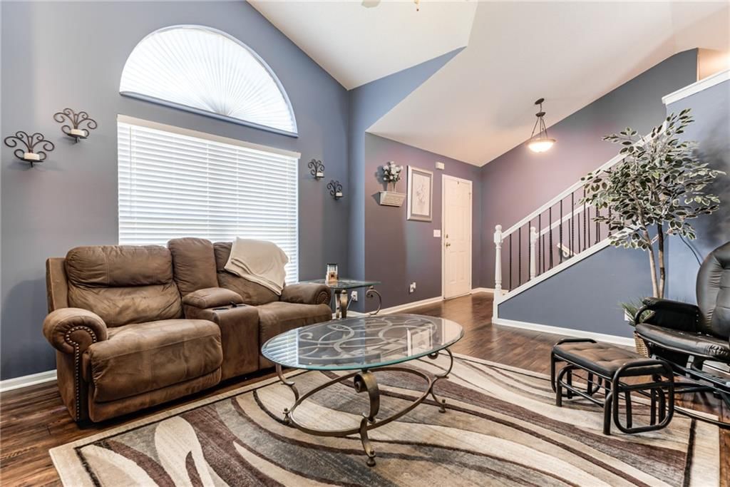 679 S Sumac Street — photo 4