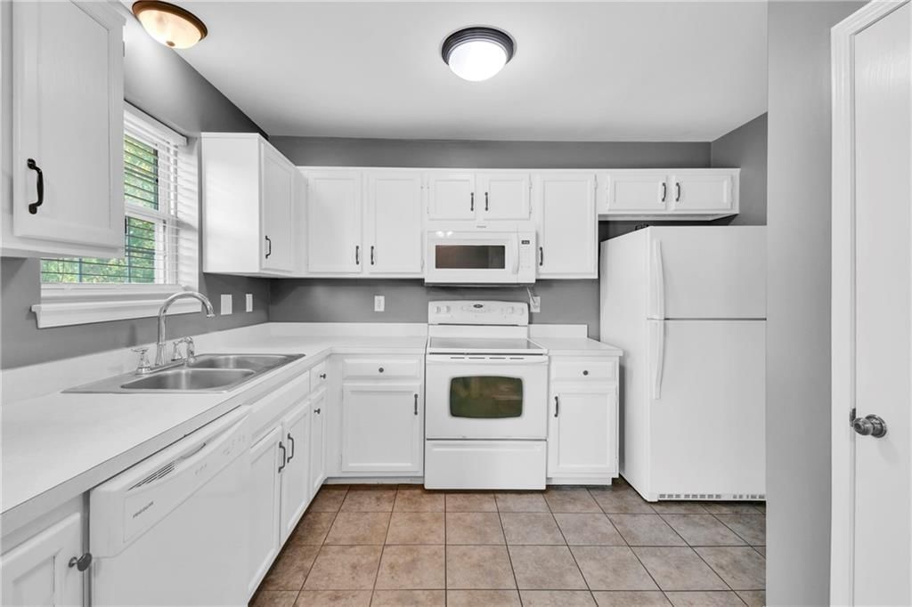 825 Quail Ridge Road — photo 8