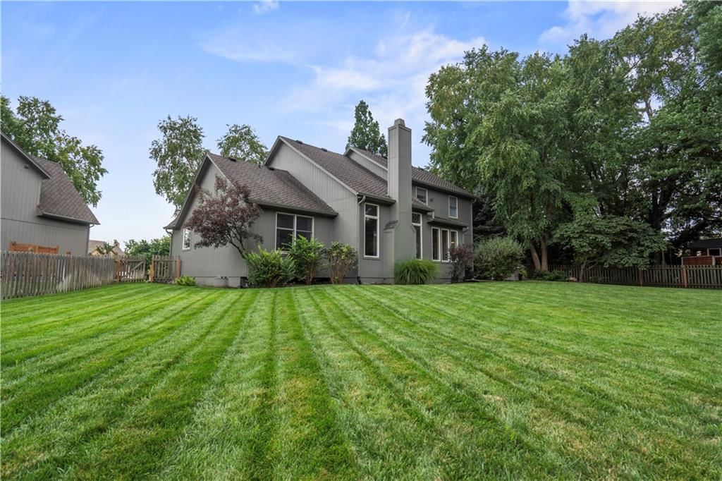 14908 Glenwood Avenue — photo 41