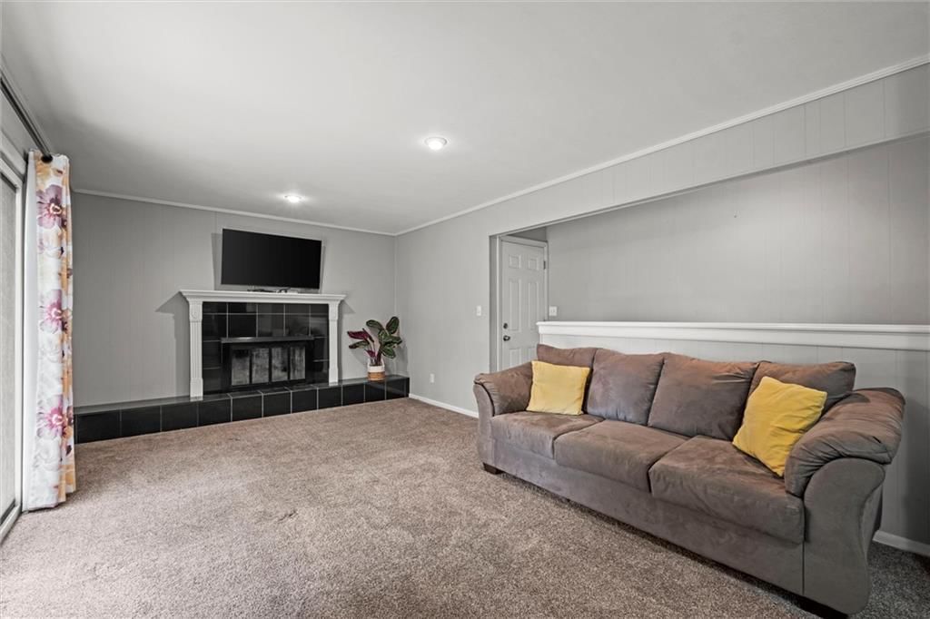 5222 Bond Street — photo 20
