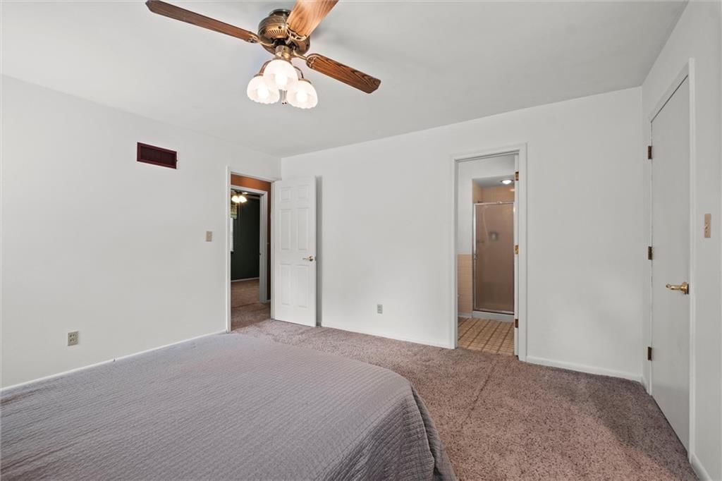 5222 Bond Street — photo 9