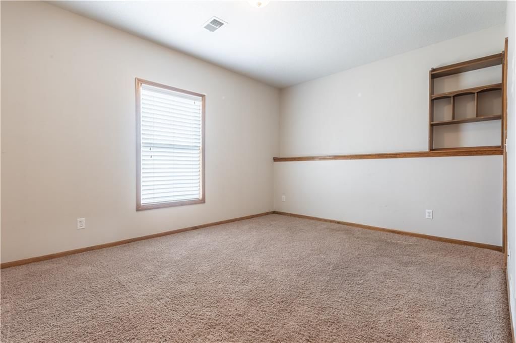 925 Porter Ridge N/A — photo 30