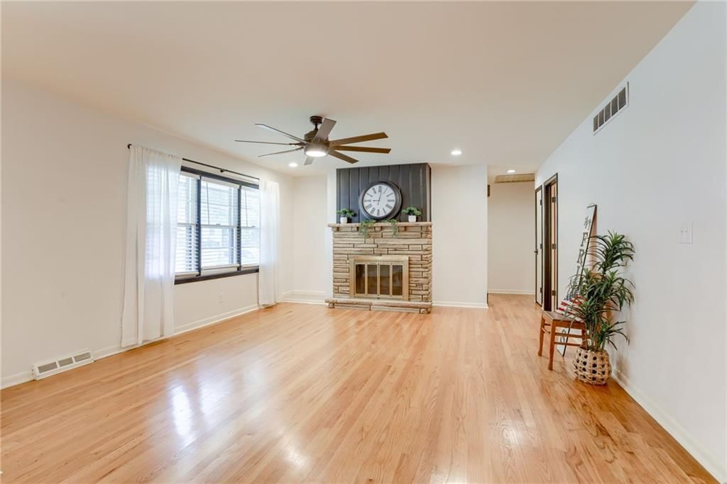 322 Maple Street — photo 5