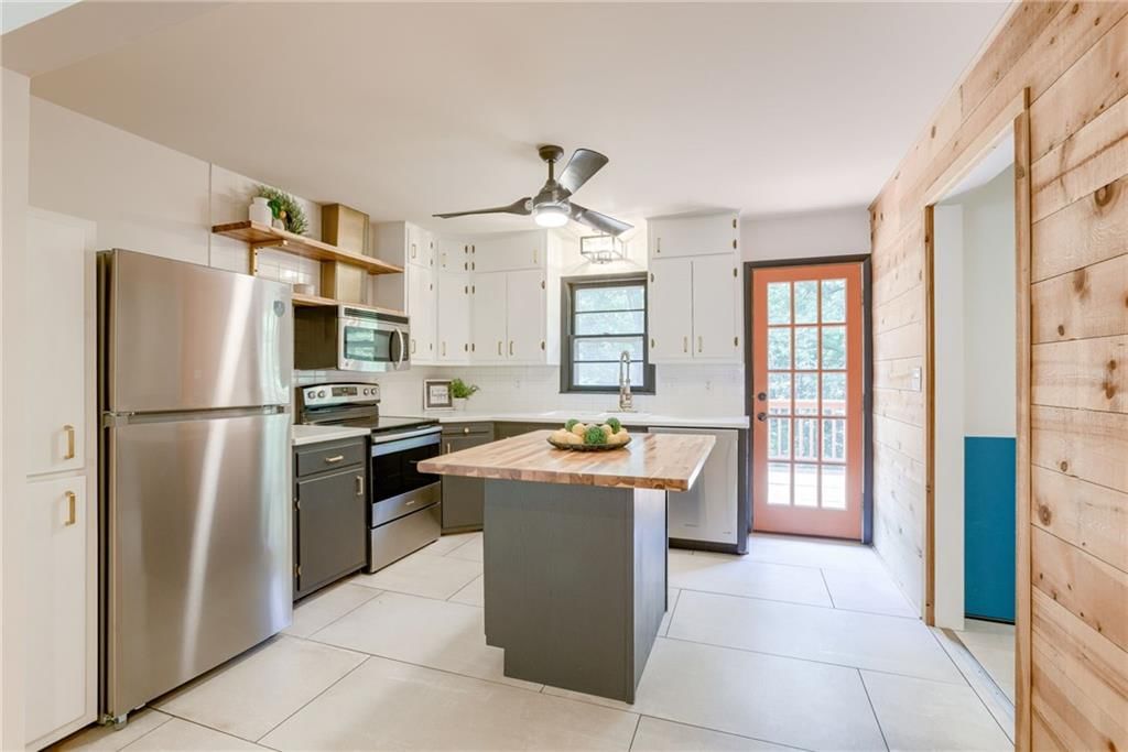 322 Maple Street — photo 8