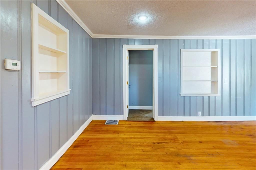 329 E Atlantic Street — photo 5