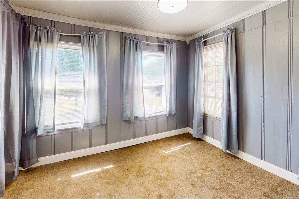 329 E Atlantic Street — photo 7