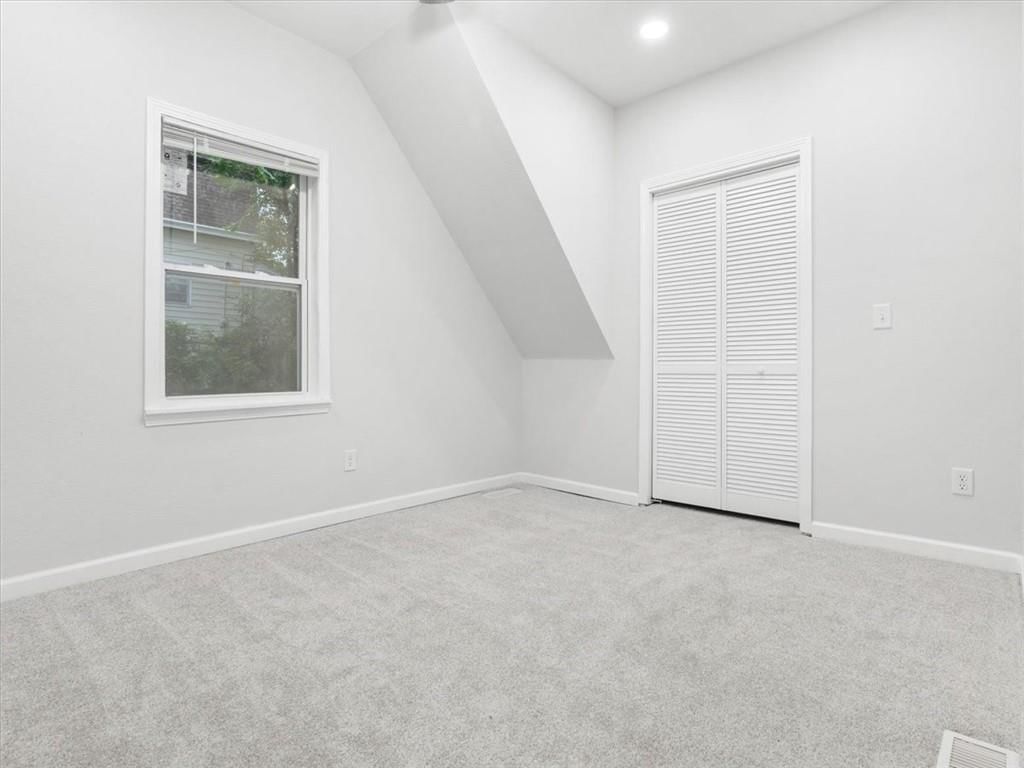 717 S 17th Street — photo 9