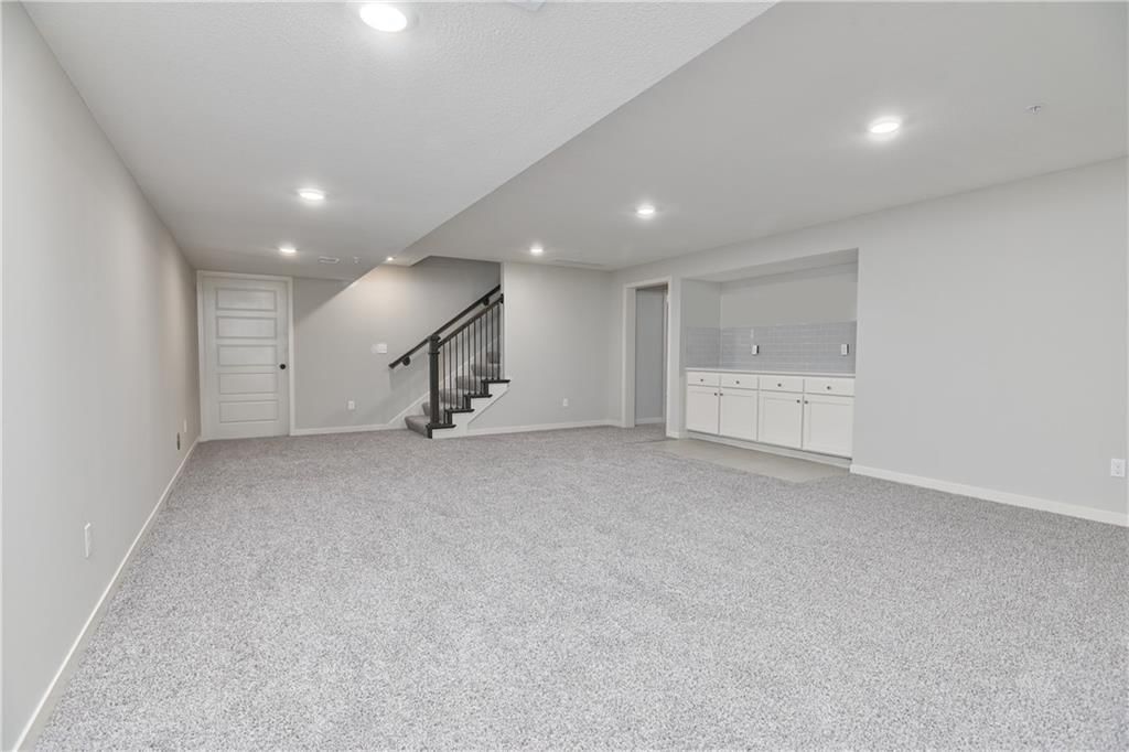 2295 W Dartmouth Street — photo 43