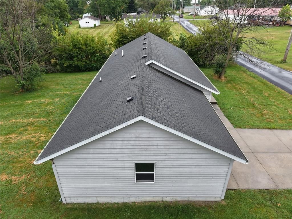 717 Saint Louis Avenue — photo 23