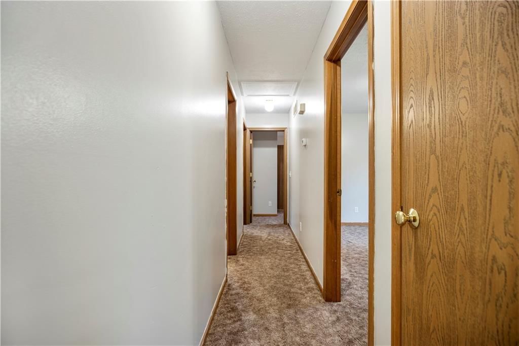 717 Saint Louis Avenue — photo 10
