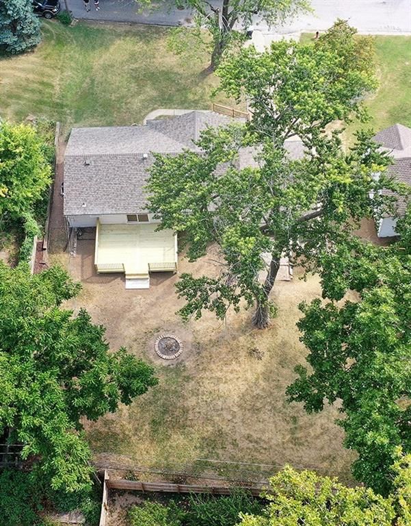 106 NE Northcrest Drive — photo 27