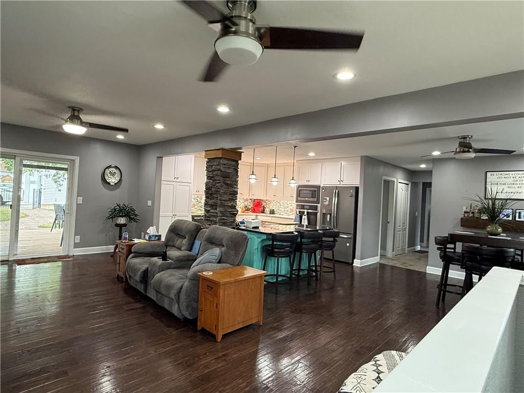 1145 Kearney Street — photo 27