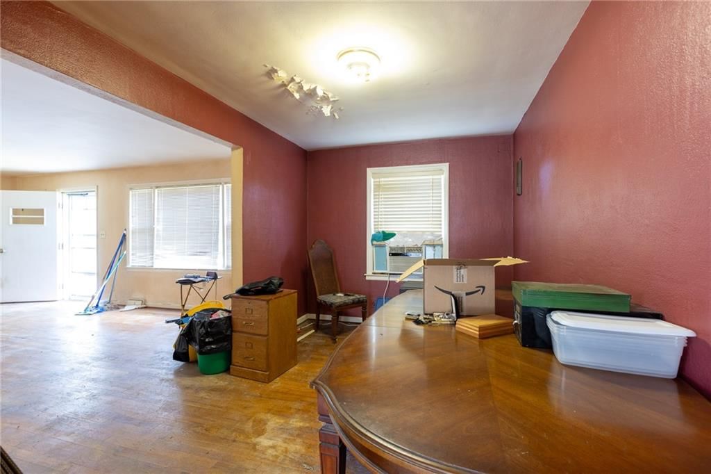 7505 Oak Street — photo 10