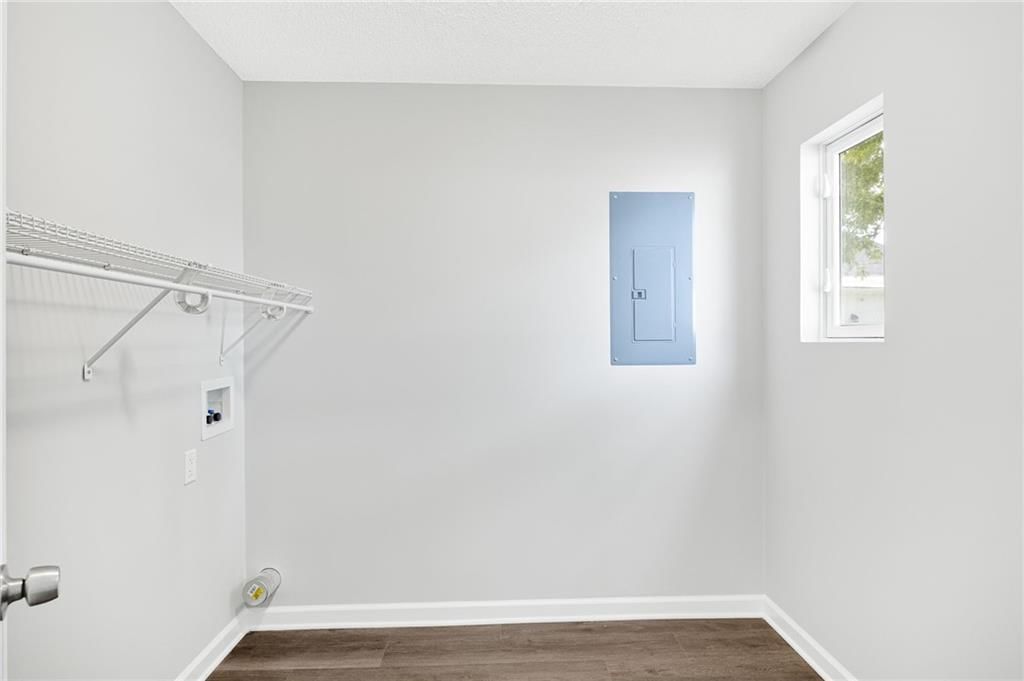 6112 Carnegie Street — photo 8