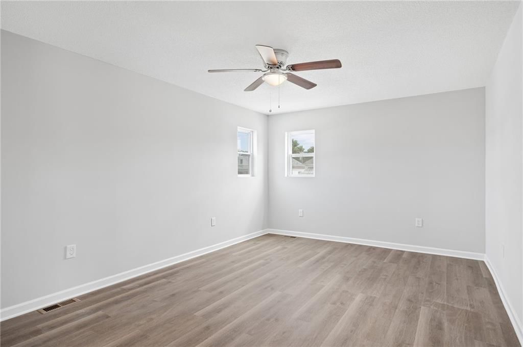 6112 Carnegie Street — photo 9