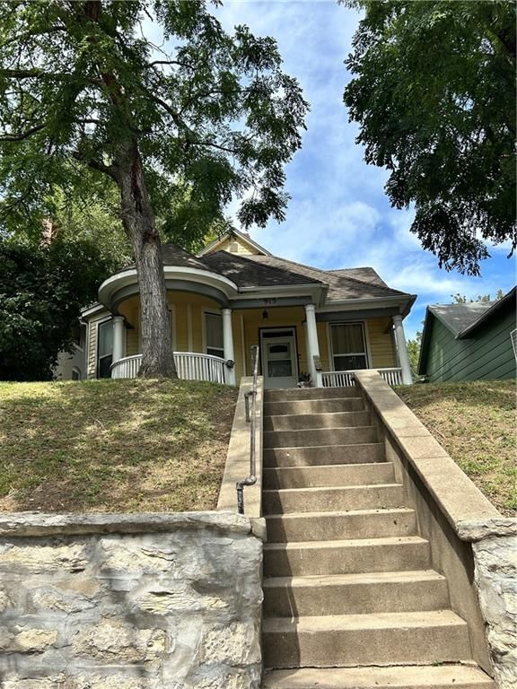915 Kansas Avenue — photo 2