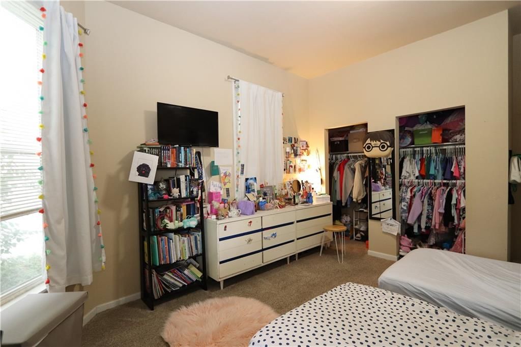 915 Kansas Avenue — photo 17