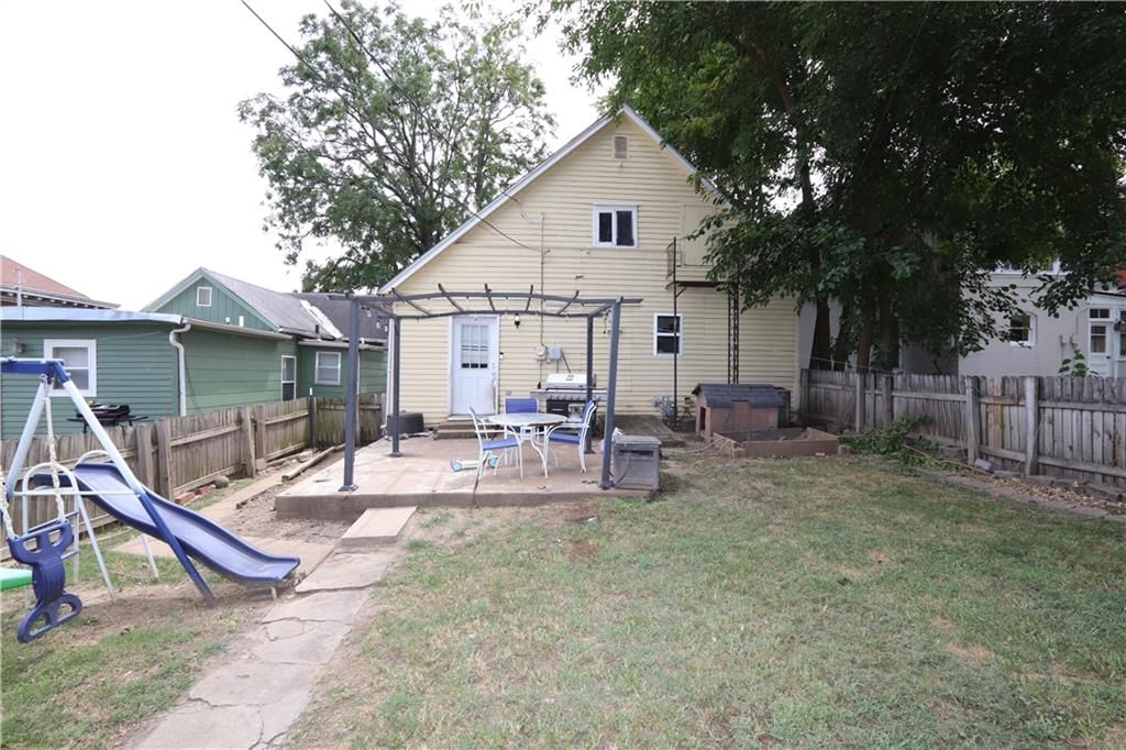 915 Kansas Avenue — photo 22