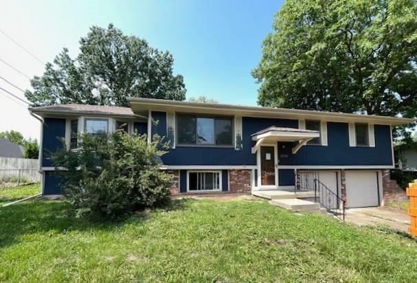 1202 Blueberry Drive, Other, MO