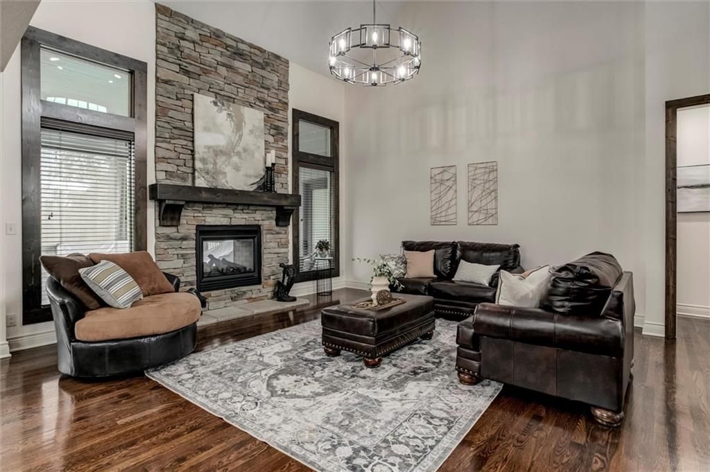Photo 5 of 37 - 17224 HASKINS Street