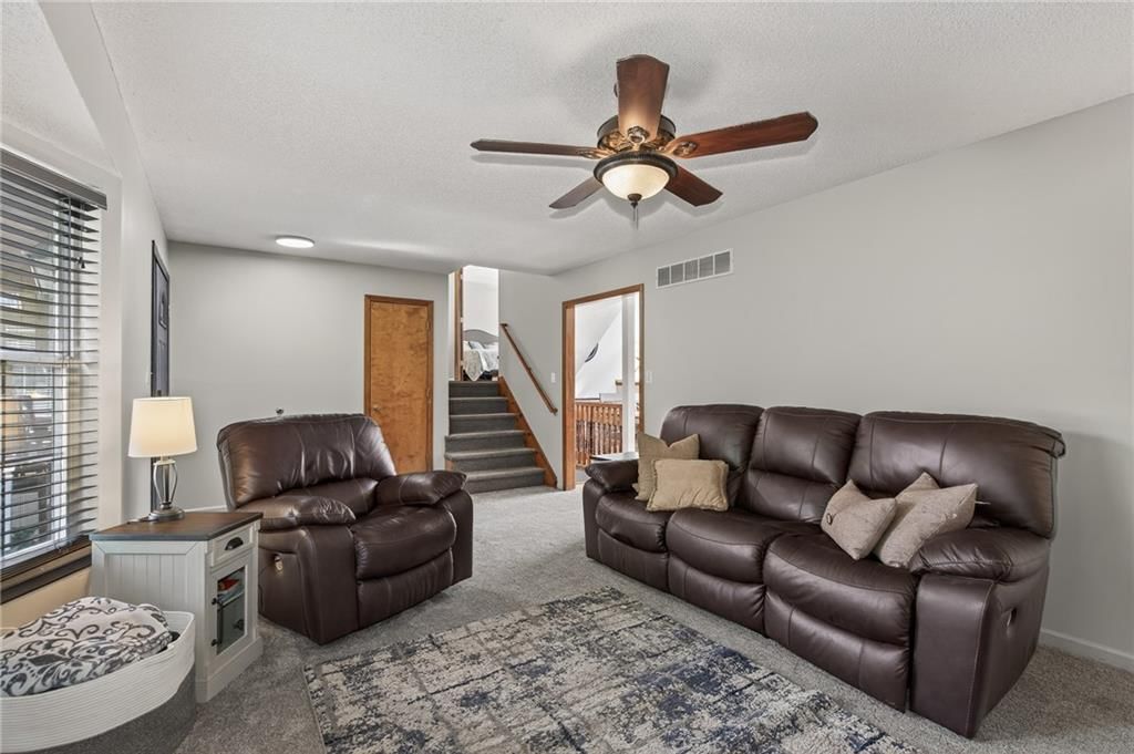 1229 SE Princeton Drive — photo 4