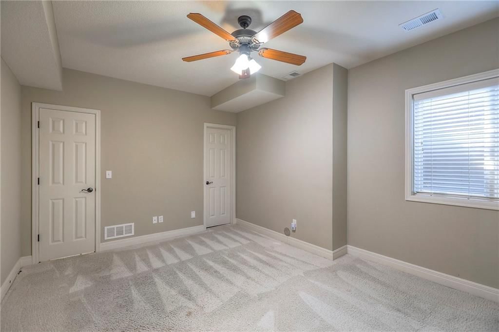 7309 Legler Street — photo 28
