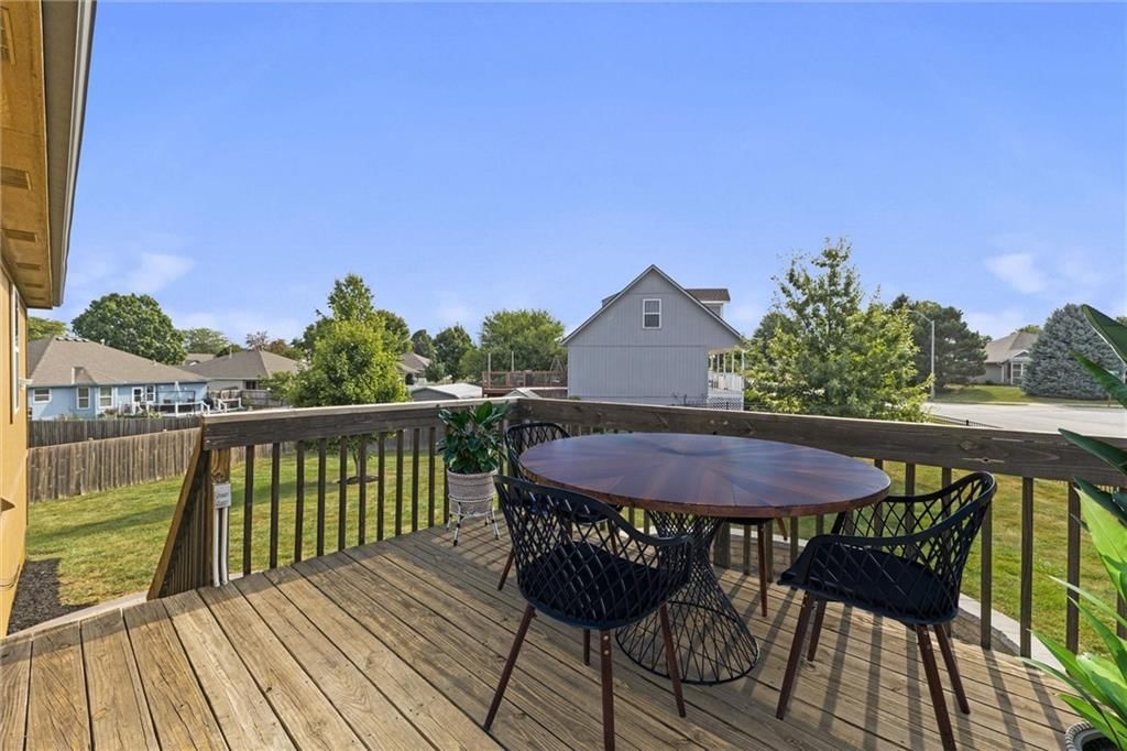 704 Terry Drive — photo 14