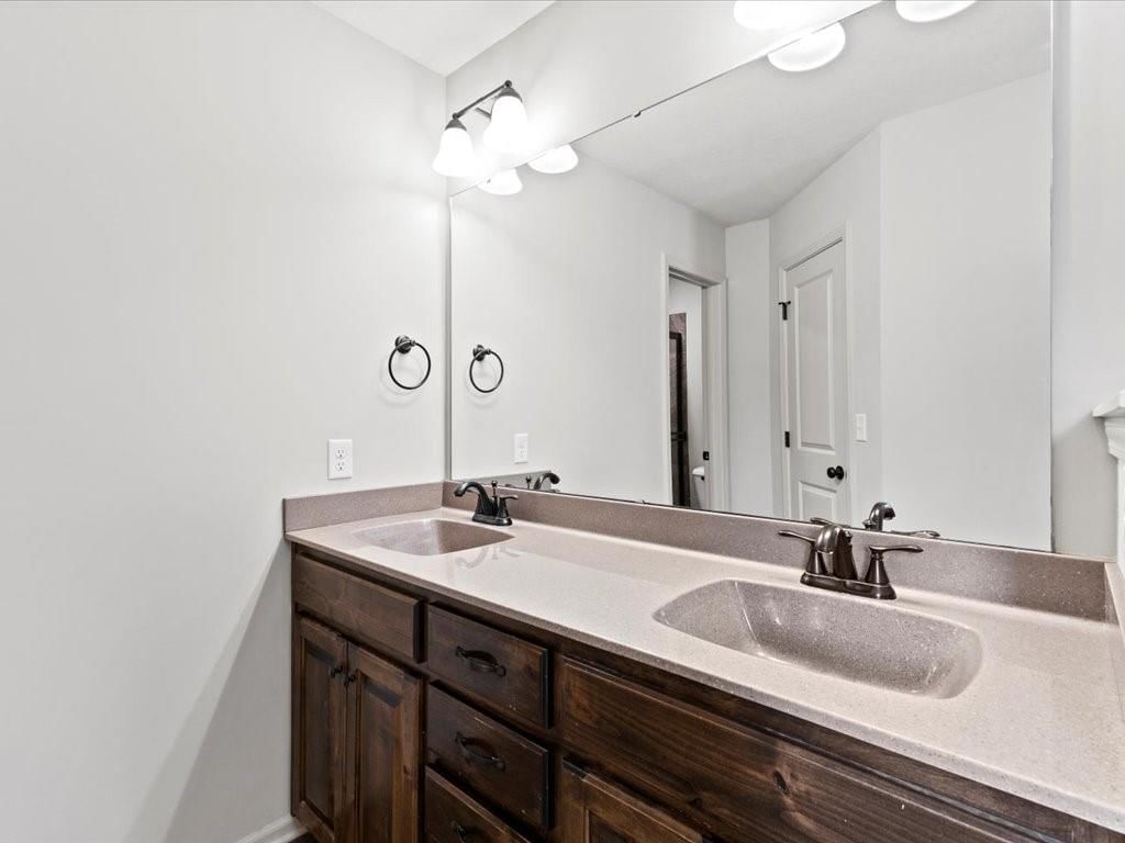 704 Terry Drive — photo 26