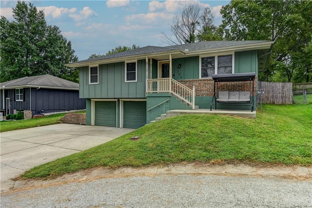 204 Millview Drive — photo 3