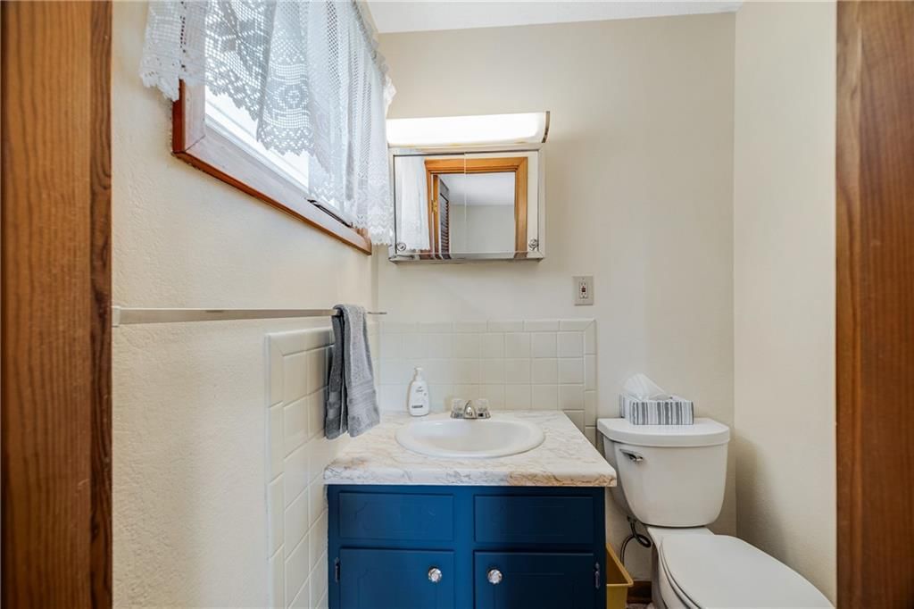 1215 N Tucker Street — photo 15