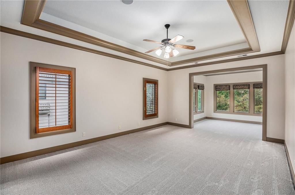 9652 Pickering Street — photo 15