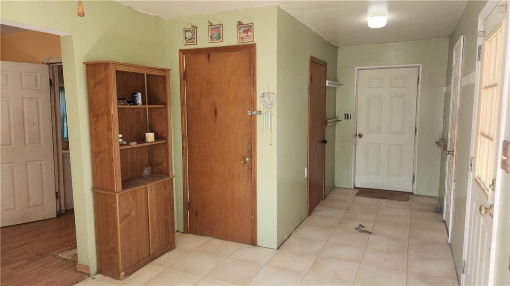711 W Johnson Street — photo 16