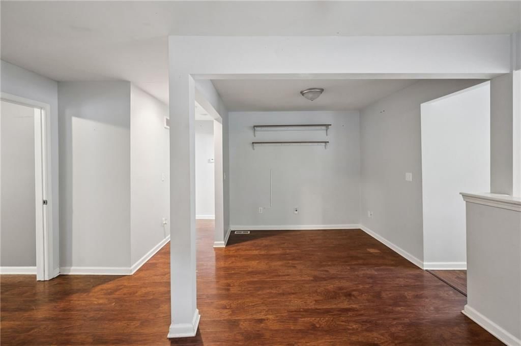 721 S Chestnut Street — photo 8