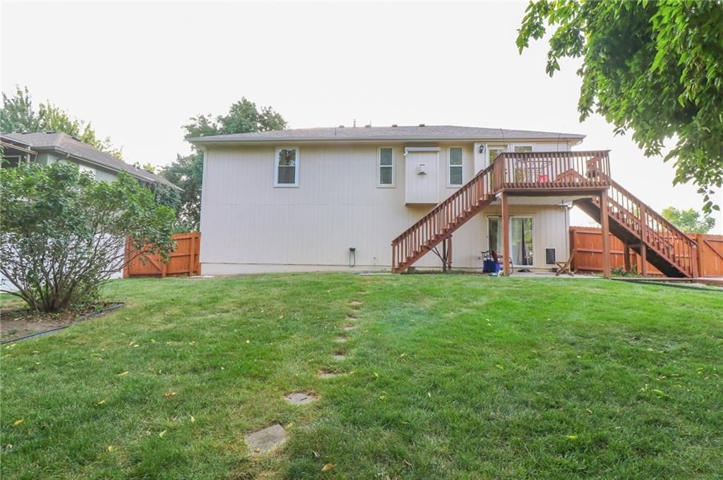 301 S Darrowby Drive — photo 30