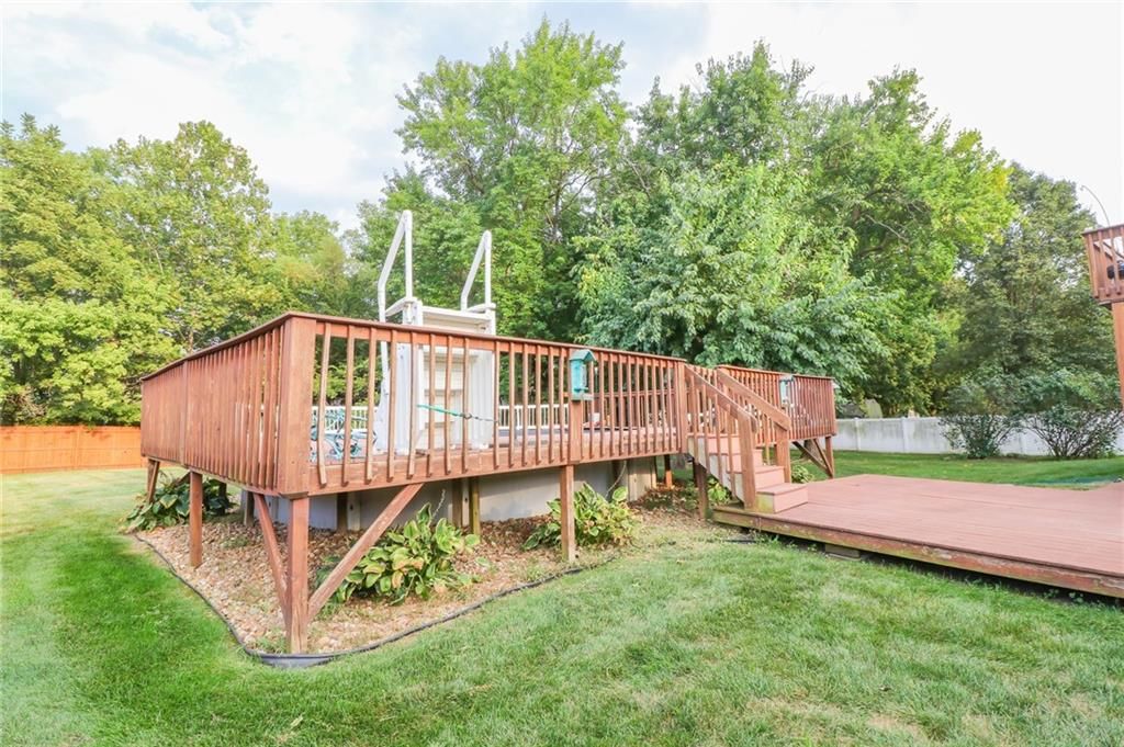 301 S Darrowby Drive — photo 34