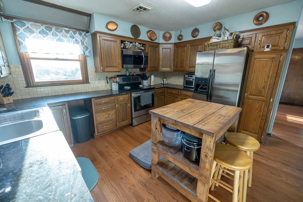 12149 Doniphan Lake Road — photo 81
