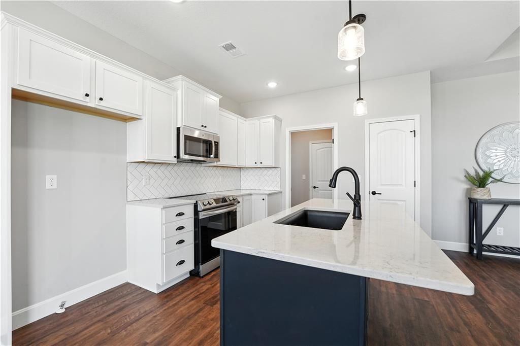 27008 E Olive Drive — photo 10