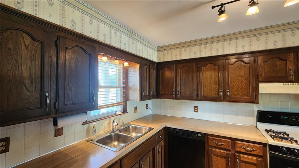 20405 S Cottonwood Drive — photo 41