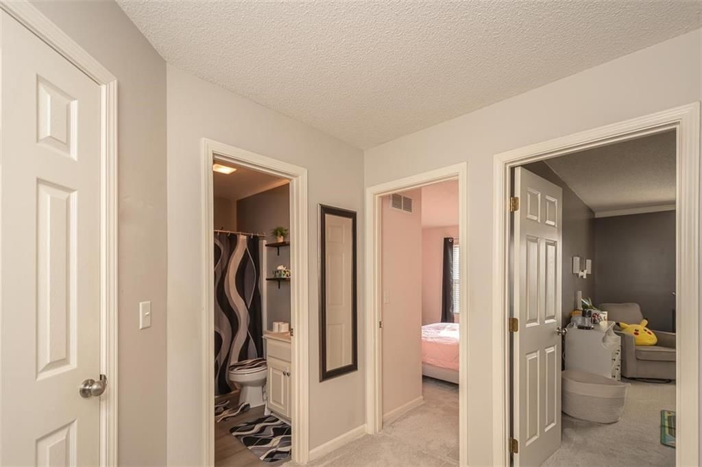 825 N Spruce Street — photo 29