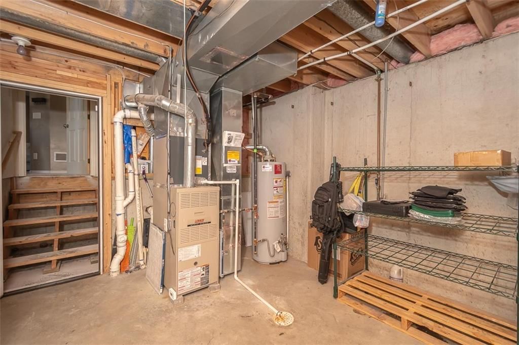 825 N Spruce Street — photo 33
