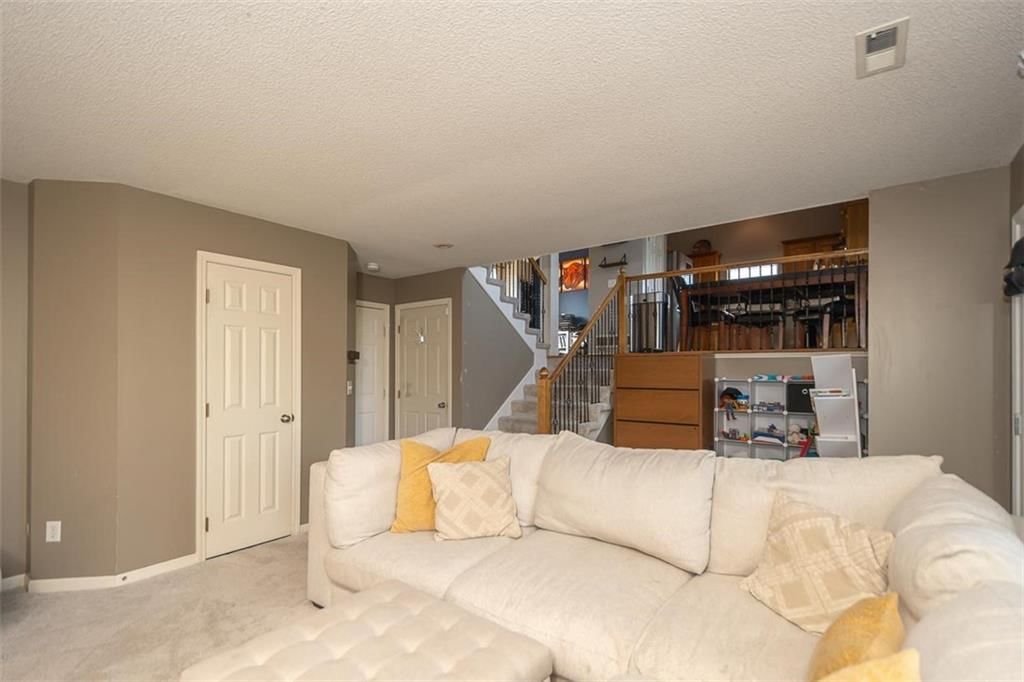 825 N Spruce Street — photo 8
